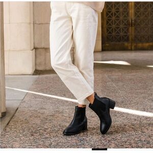 Nisolo Ana Go-To Heeled Chelsea Boots
